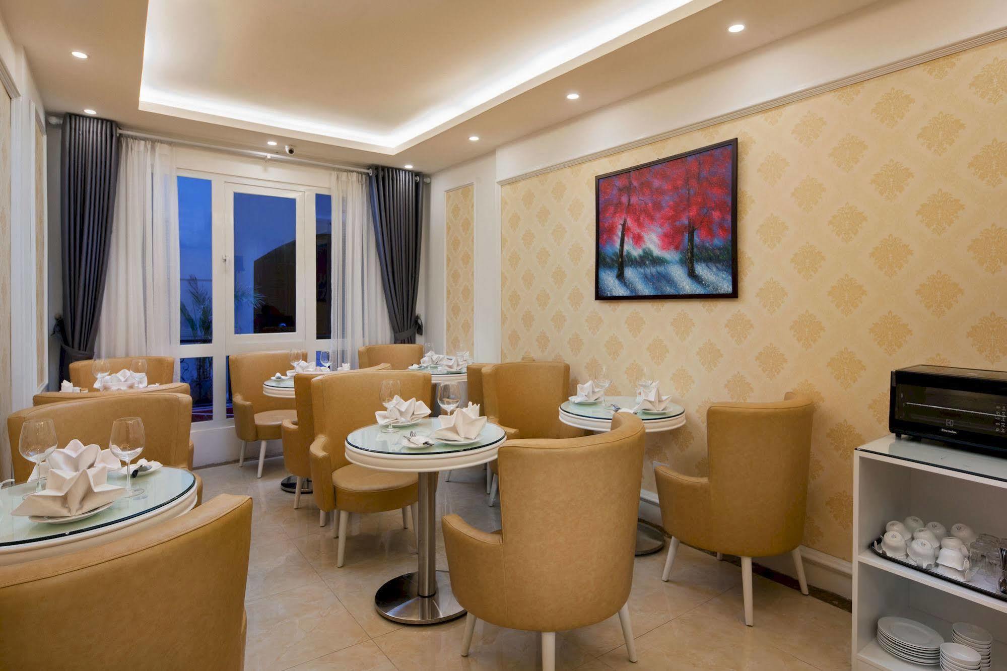 Skyline Hanoi Hotel Екстериор снимка